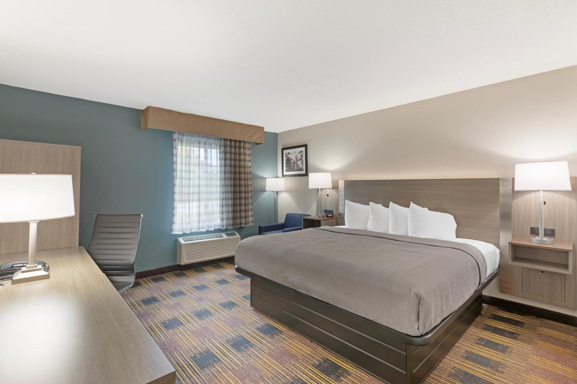 Quality Inn Newton At I-80 Exterior foto